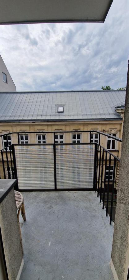 3 Rooms Apartment Podgorze Citybeat #3 Krasków Εξωτερικό φωτογραφία